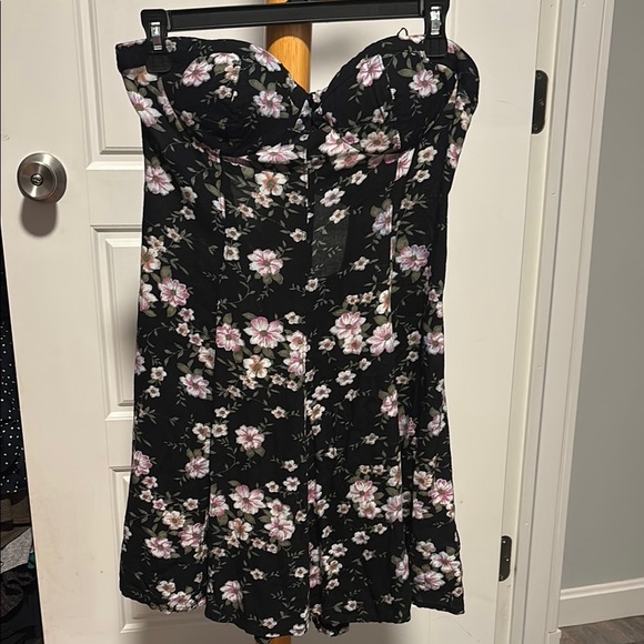 American Eagle Outfitters Black Strapless Sundress - Picture 1 of 5